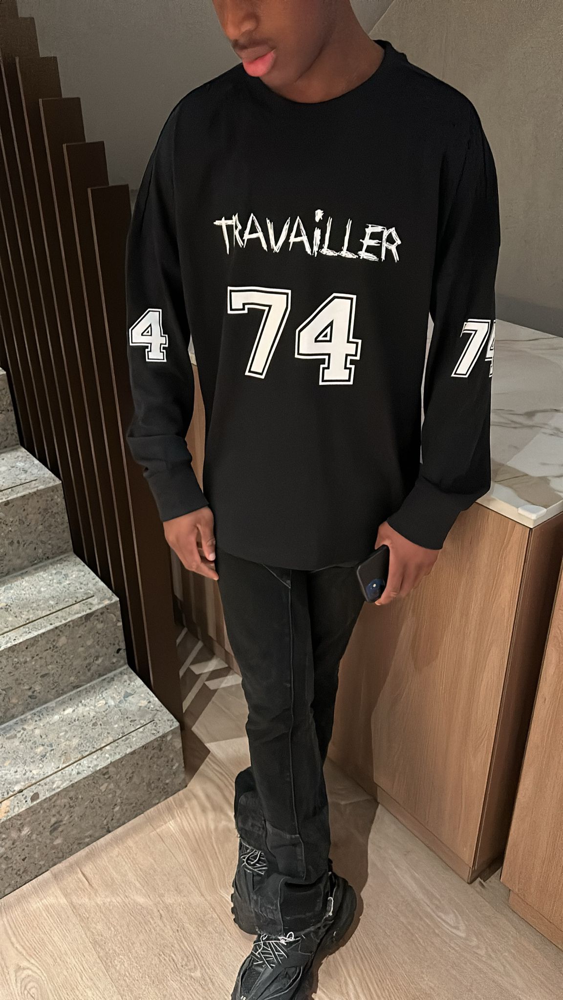 VARSITY LONGSLEEVE